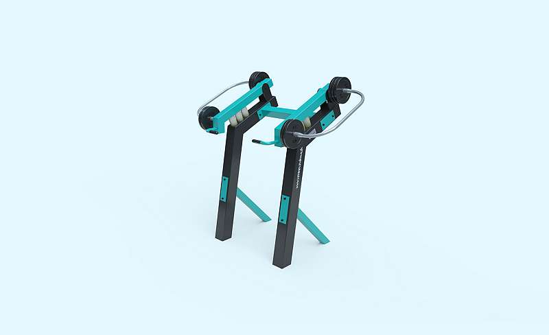 Fitness s posuvným závažím